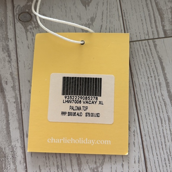NWT Charlie Holiday Paloma Top - Picture 4 of 4
